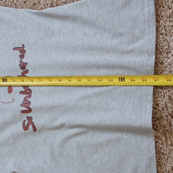 Medium Funny, short sleeve tee, So UNbothered tshirt❗ - Picture 8 of 11